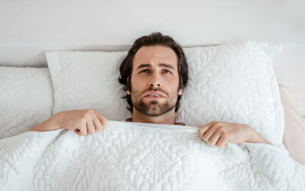 Αϋπνία: Το απρόσμενο σνακ που μάς κρατά ξάγρυπνους – Μην το φάτε βράδυ