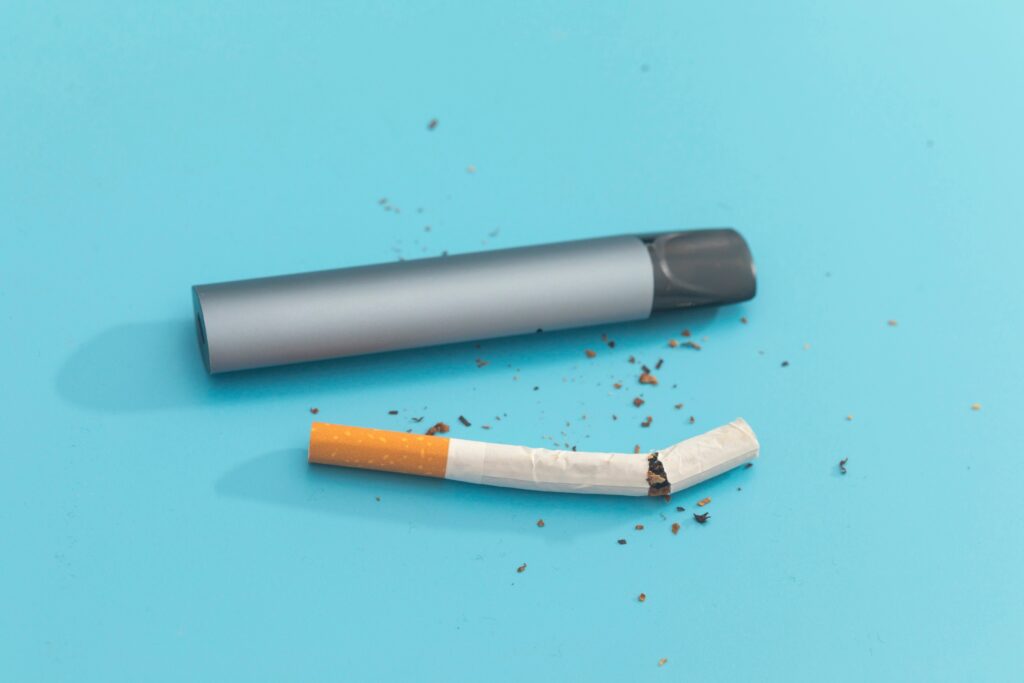 Το κάπνισμα ή το άτμισμα είναι πιο βλαβερό για την υγεία;