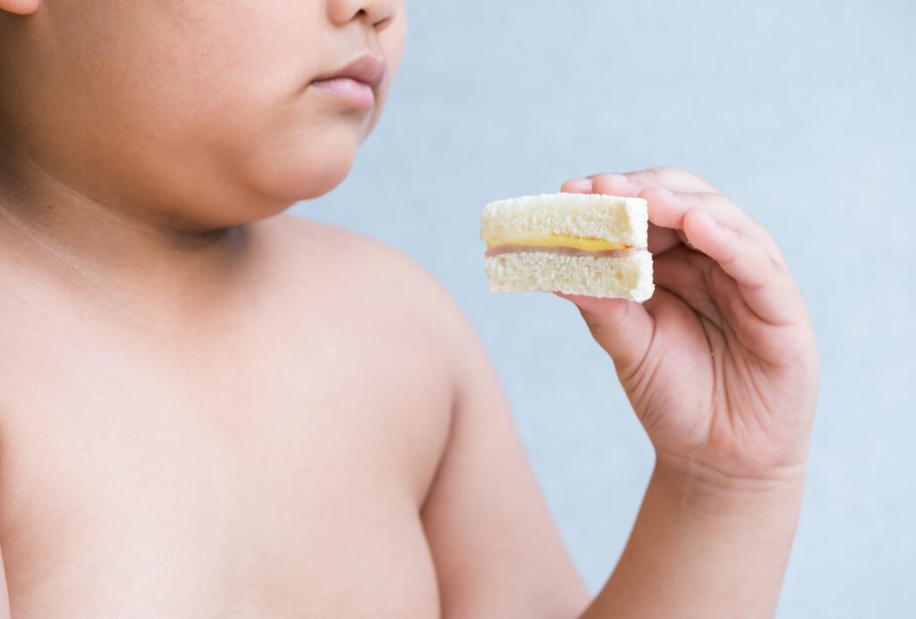 Παιδική παχυσαρκία: Ποιο είναι το κλειδί για τη θεραπεία;