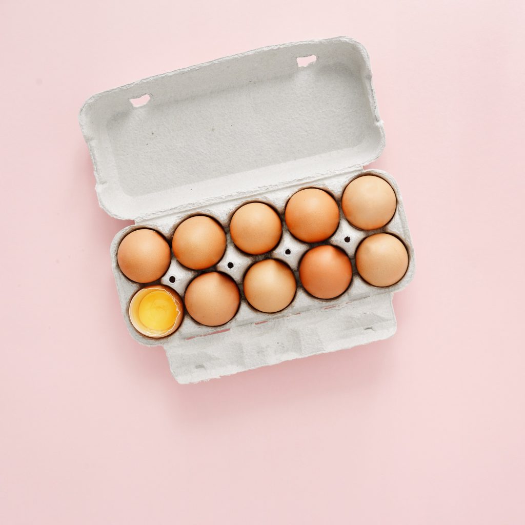 Είναι ασφαλές να τρώμε ληγμένα αυγά; Πως διακρίνουμε τα φρέσκα από τα μπαγιάτικα