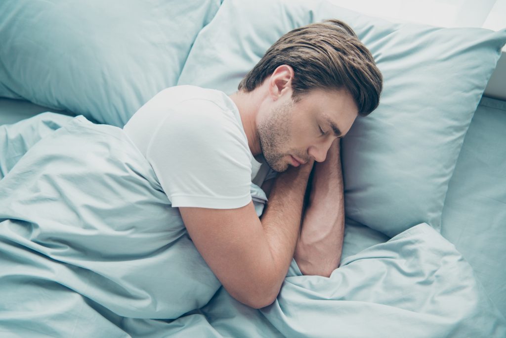 Ξυπνάτε μέσα στη νύχτα; 11 τρόποι να κοιμηθείτε ξανά