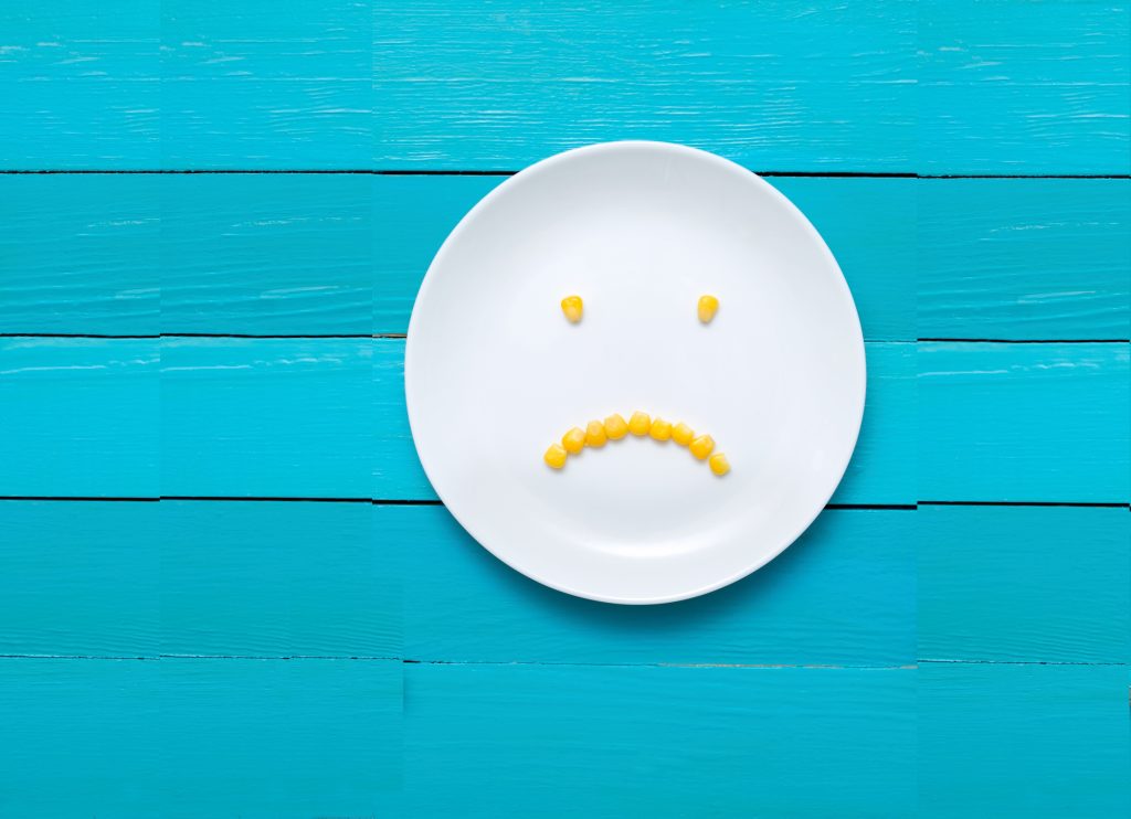 Ποιες τροφές επιδεινώνουν άγχος και κατάθλιψη – Προσοχή προκαλούν εθισμό λένε οι ειδικοί