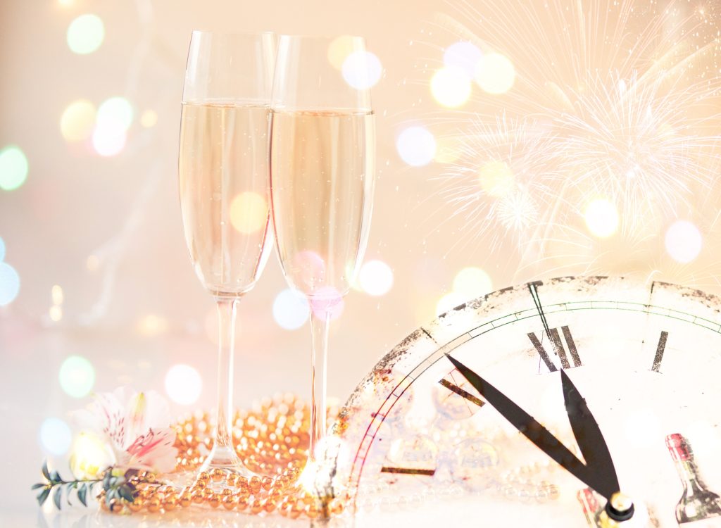 Πρωτοχρονιά: 14 απίστευτα έθιμα για ευτυχισμένο νέο έτος από όλο τον κόσμο