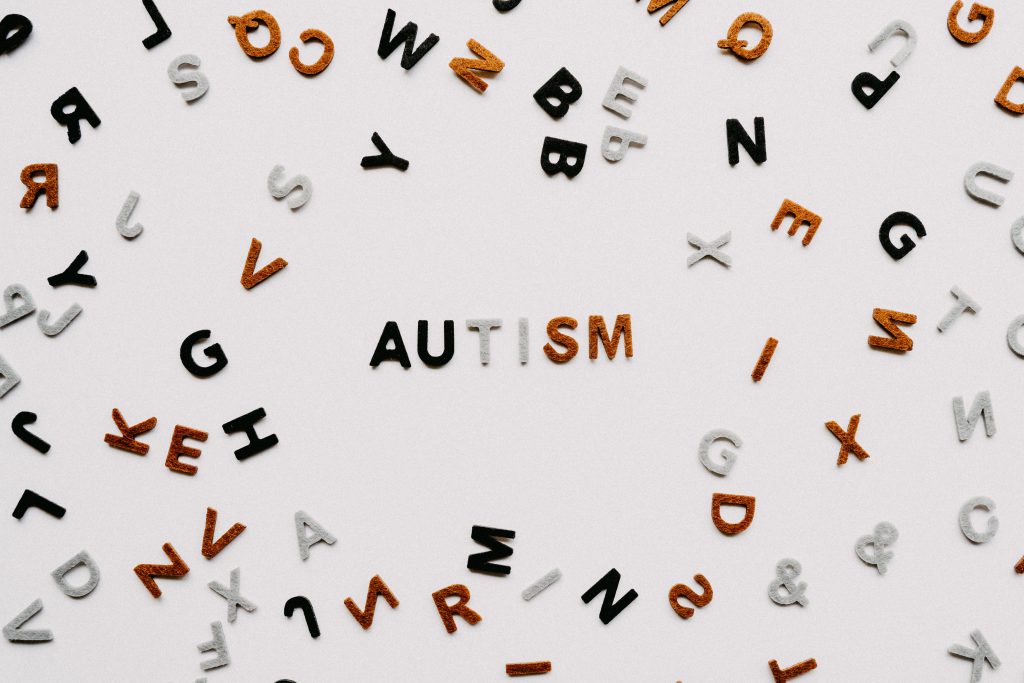 Αυτισμός: Επαναστατική γονιδιακή θεραπεία με ένα μόνο εμβόλιο – Τι δείχνει νέα μελέτη
