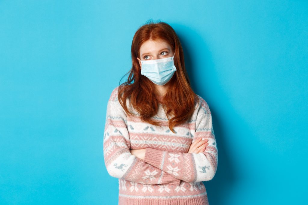 Πώς να καταλάβετε εάν έχετε κρυολόγημα, γρίπη ή Covid-19 – Τα συμπτώματα που ξεχωρίζουν