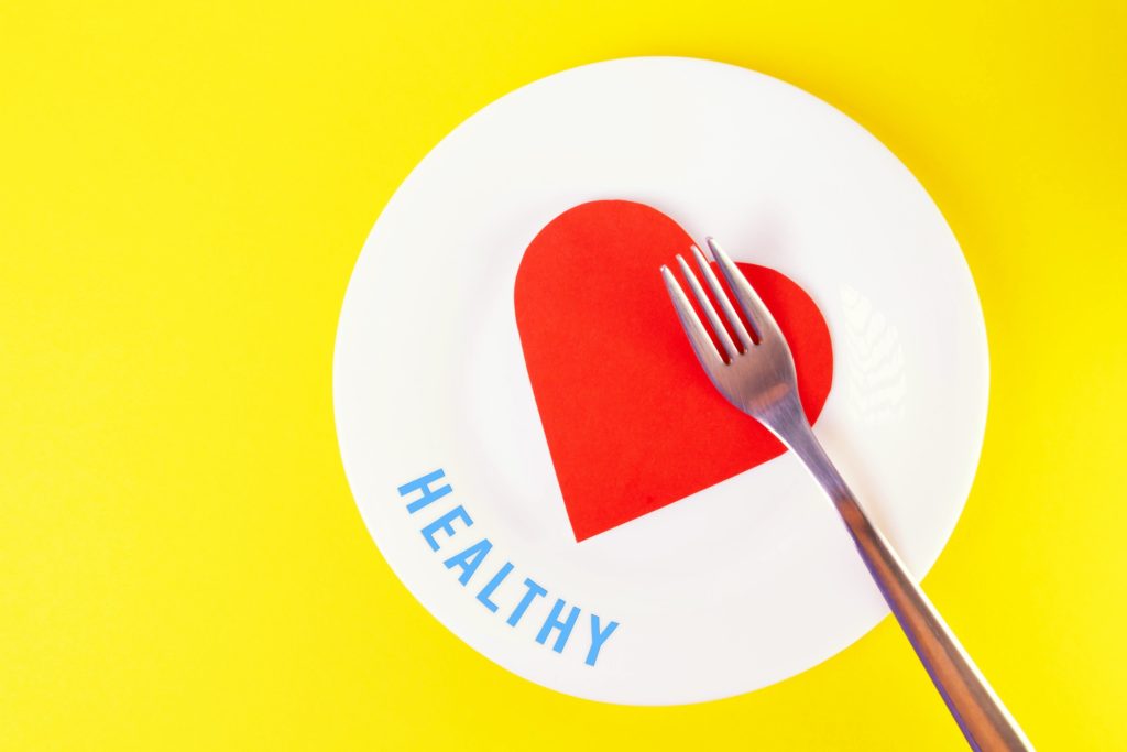Μακροζωία: Θέλετε να μειώσετε τον κίνδυνο καρδιακών παθήσεων και να ζήσετε περισσότερο; Προσθέστε αυτά τα 2 υλικά στο πιάτο σας