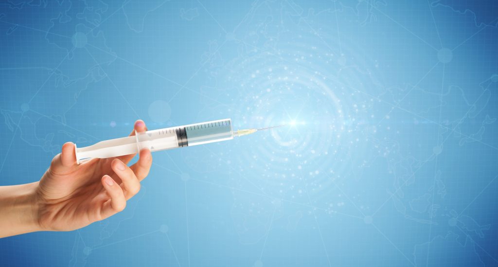 Γήρανση: Έρχεται εμβόλιο που προλαμβάνει και την αναστρέφει – Οι επιστήμονες αγγίζουν το «όνειρο» στην αντιγηραντική θεραπεία