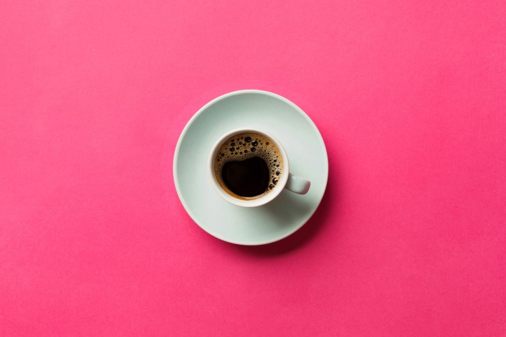 Καρκίνος του εντέρου: Ο καφές βοηθά στην πρόληψη σύμφωνα με νέα έρευνα – Πόσα φλυτζάνια πρέπει να πίνουμε την ημέρα