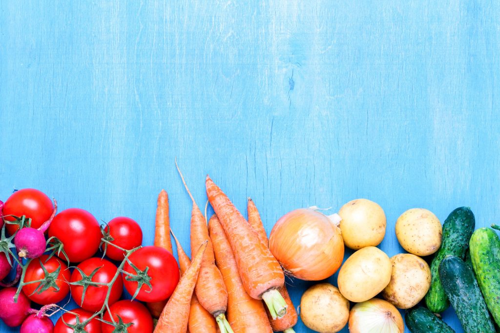 Καρότο: Το χρωματιστό λαχανικό που μειώνει τον κίνδυνο χοληστερίνης και καρκίνου και συμβάλλει στην απώλεια βάρους