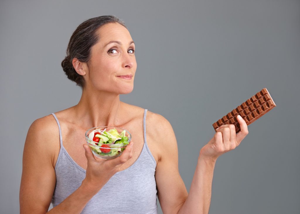 Οι 3 τροφές που βοηθούν τις 50άρες να χάσουν βάρος – Μειώνουν τα συμπτώματα της εμμηνόπαυσης