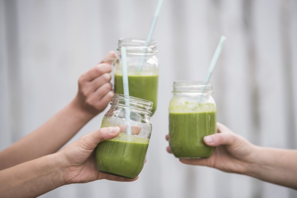 Ο πράσινος χυμός που μειώνει τη χοληστερόλη και βοηθά στην απώλεια βάρους – Προλαμβάνει τον καρκίνο και προστατεύει την καρδιά