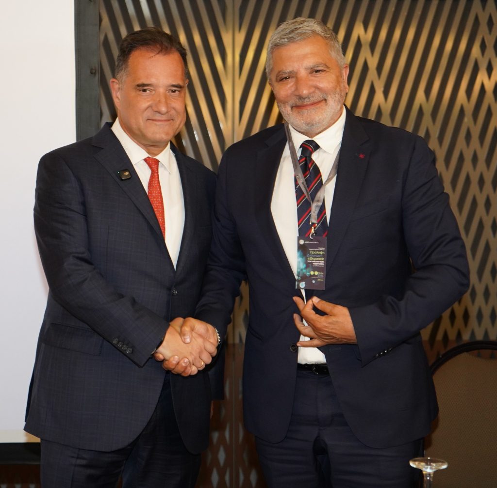 Άδωνις Γεωργιάδης: Δεκτό το αίτημα του ΙΣΑ για την αύξηση της αμοιβής της ιατρικής επίσκεψης