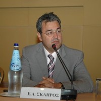 Στάθης Σκληρός