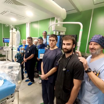 Πρωτοποριακή επέμβαση στο Νοσοκομείο Μυτιλήνης-Συγχαρητήρια από τον Άδωνι Γεωργιάδη