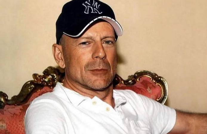 Bruce Willis και άνοια: Οι ξαφνικές διατροφικές εμμονές που μπορεί να είναι σημάδι της νόσου του