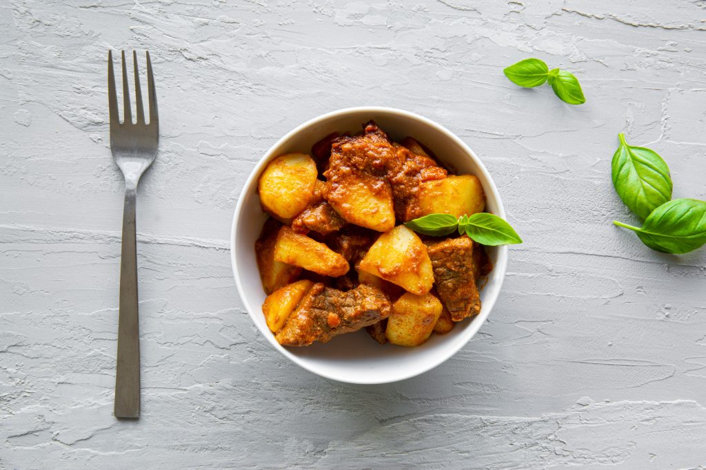 Πώς συντηρείται σωστά και για πόσο χρόνο το φαγητό που περίσσεψε – Τα επικίνδυνα λάθη που κάνουμε