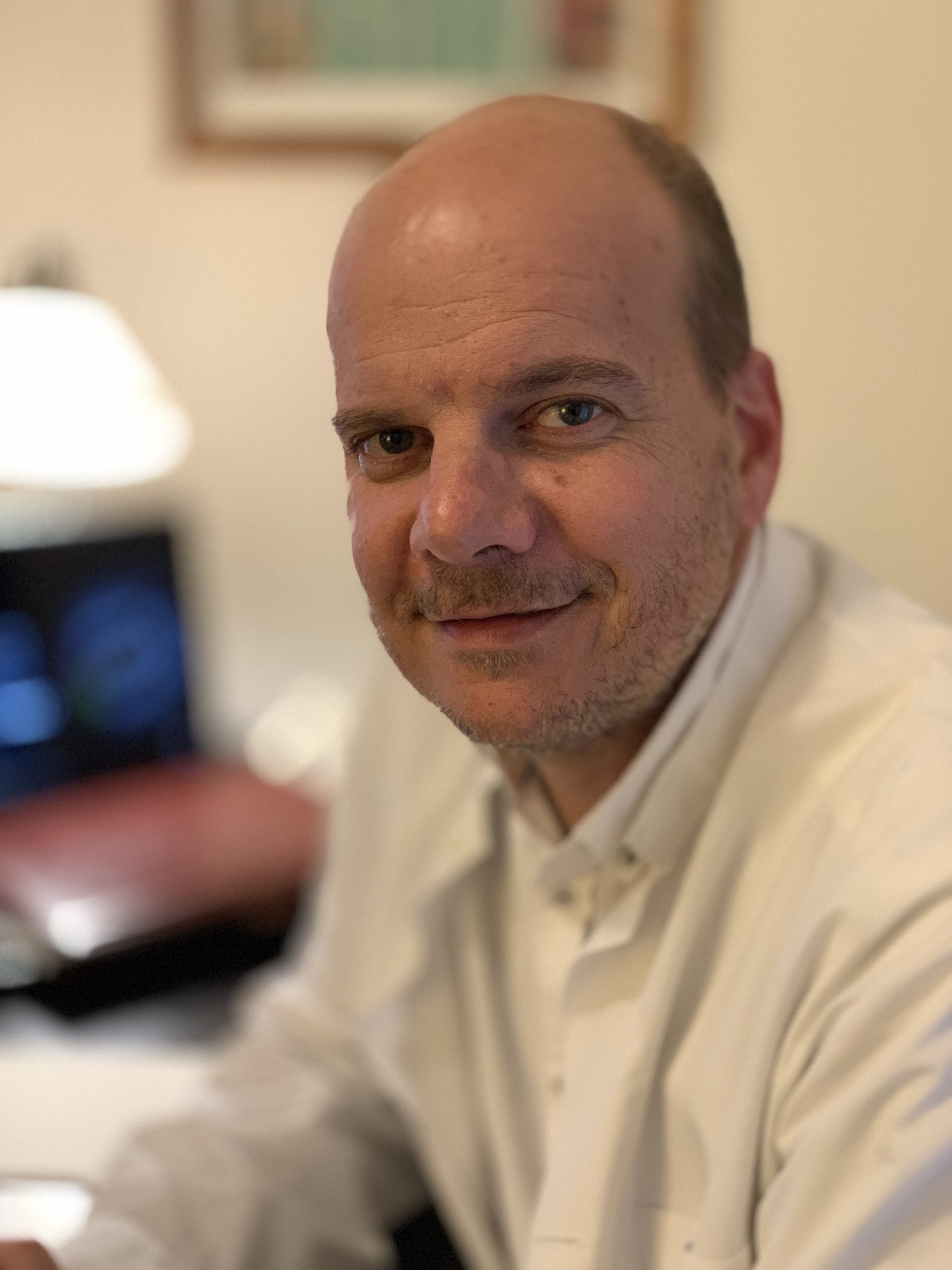 Χρίστος Μπούρος, Χειρουργός Οφθαλμίατρος