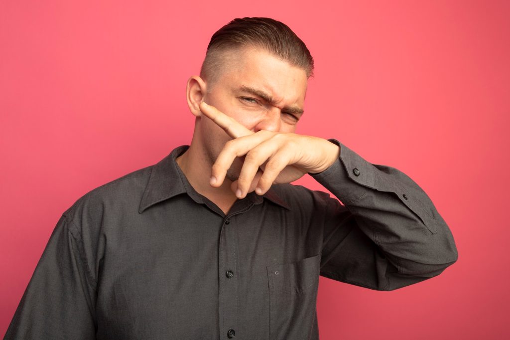 Νόσος Πάρκινσον: Το λιγότερο γνωστό σύμπτωμα που μπορεί να εμφανιστεί στη μύτη