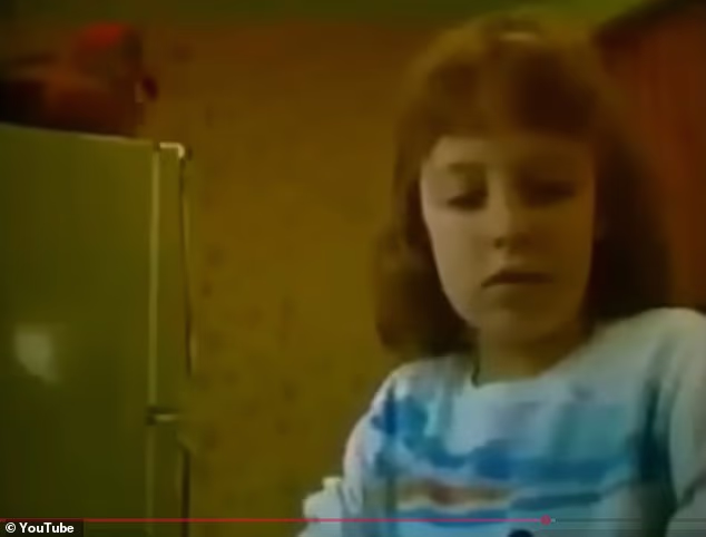 Κακοποιημένη 7χρονη ήθελε να σκοτώσει τους θετούς γονείς της – Το συγκλονιστικό μήνυμα που στέλνει 35 χρόνια μετά