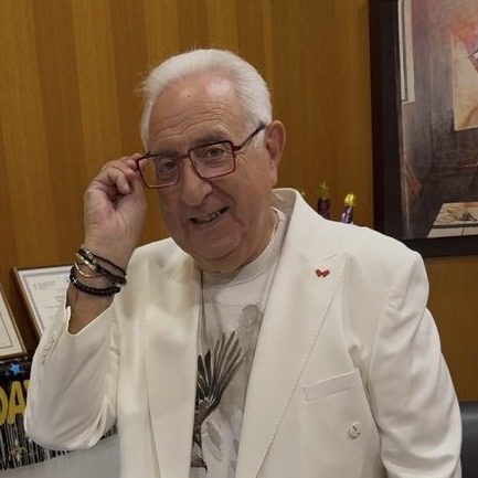 Dr Παντελάκος Παναγιώτης MD PHD, Ακτινοθεραπευτής – Ογκολόγος