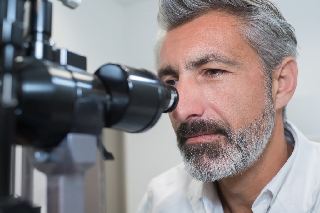 Γλαύκωμα: Γιατί εξελίσσεται χωρίς συμπτώματα και ποιοι πρέπει να ελέγχονται