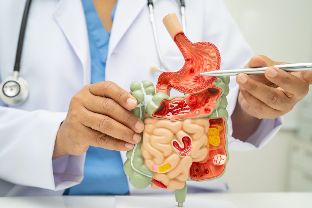 Ιογενής γαστρεντερίτιδα: Πόσο διαρκεί, ποια είναι τα συμπτώματα και πότε να απευθυνθείτε σε γιατρό