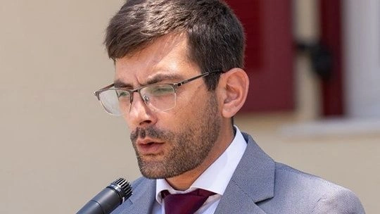 Δήμαρχος Αγίου Ευστρατίου: «Θα τον πατήσω κάτω τον καρκίνο και θα γυρίσω για να συνεχίσω για τον τόπο μου»