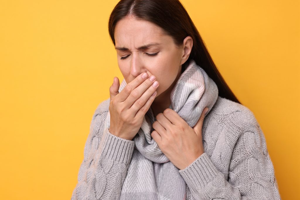 Γρίπη και ιώσεις: Ασφυκτική πίεση στα νοσοκομεία – Υπερδιπλασιάστηκαν οι νοσηλείες