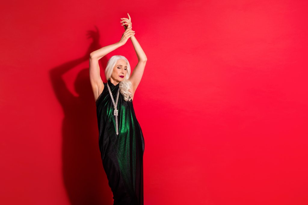 «Είμαι σεξολόγος – Αυτοί είναι οι χρυσοί κανόνες για να απογειώσετε την ερωτική σας ζωή στην εμμηνόπαυση»