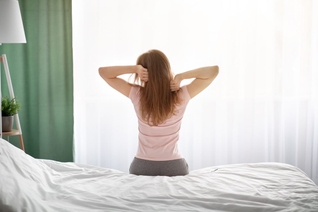 Το 90% των καρδιακών προσβολών ξεκινούν από αυτή την κακή συνήθεια όταν ξυπνάμε – Ειδικός προειδοποιεί