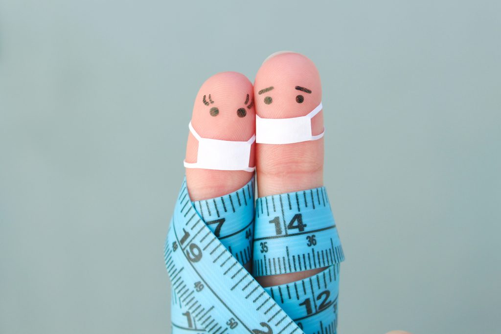 Απώλεια βάρους: 12 λάθη που κάνουμε και σταματάμε να αδυνατίζουμε – Τι λένε οι ειδικοί