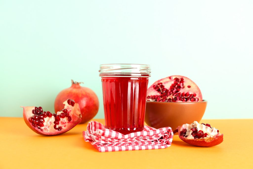 Ο πορφυρένιος χυμός της αιωνιότητας που μπορεί να ρίξει την πίεση και να ενισχύσει το καρδιαγγειακό