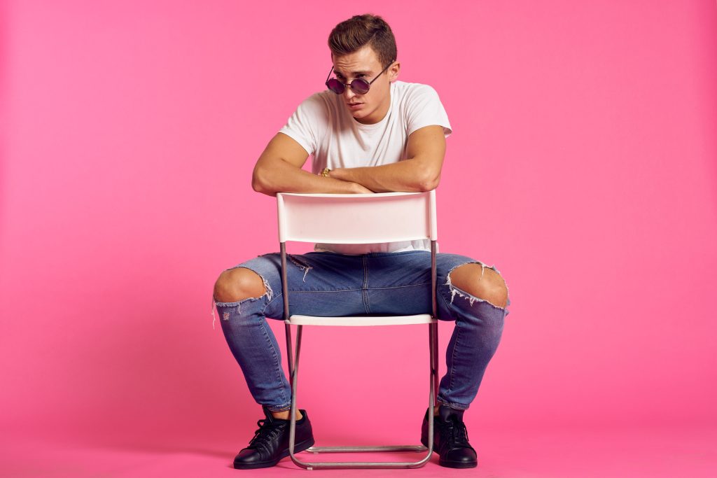 Τι δείχνει το μέγεθος των όρχεων για τους άνδρες – Πώς συνδέεται με τη φωνή τους