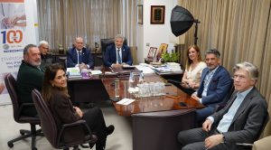 ΙΣΑ: Σε οικονομική ασφυξία οι γιατροί και εγκλωβισμένοι μεταξύ ασφαλιστικών εταιρειών και ιδιωτικών θεραπευτηρίων