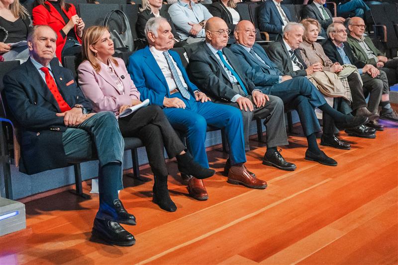 Φαρμασέρβ–Λίλλυ 