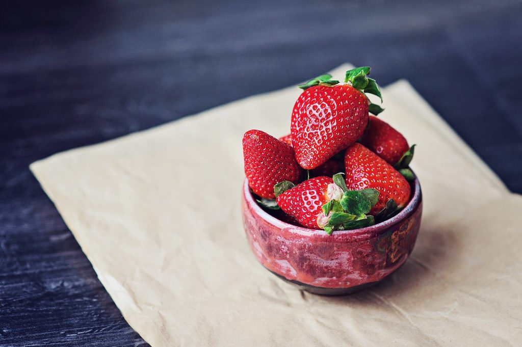 Το φρούτο της αγνότητας που μπορεί να μειώσει τον κίνδυνο για καρδιακό και να προστατεύσει τον εγκέφαλο