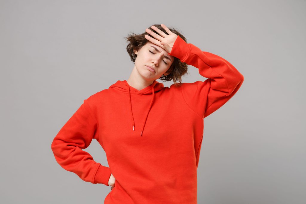 Κόπωση: Πότε η συνεχής εξάντληση κρύβει κάτι σοβαρό και χρειάζεται ιατρική αξιολόγηση