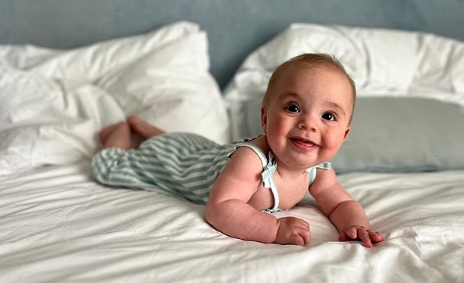 Σπαρακτική απόφαση γονιών: «Διακόψαμε την εγκυμοσύνη όταν μάθαμε ότι και το δεύτερο παιδί θα είχε παιδική άνοια»