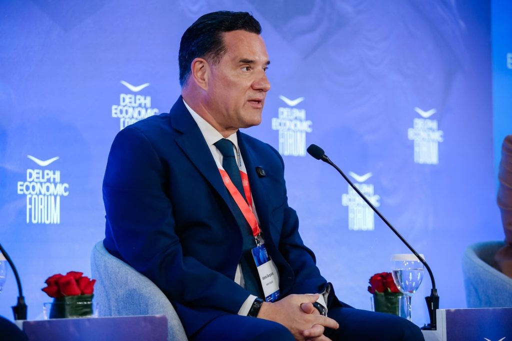 Άδωνις Γεωργιάδης: Εισαγωγές φαρμάκων και αύξηση τιμής αν δεν αναβληθεί το Urban Management Directive