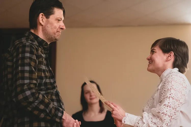 Συγκινητική ιστορία αγάπης: Ζευγάρι παντρεύτηκε στο νοσοκομείο λίγες ώρες πριν τη μεταμόσχευση καρδιάς