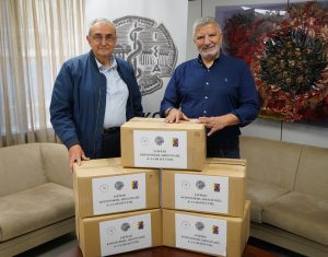 ΙΣΑ: Παράδοση ιατροφαρμακευτικού υλικού για ανθρωπιστική αποστολή στη Μαδαγασκάρη