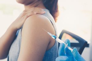 Τι σημαίνει η πρόσβαση των Επισκεπτών Υγείας στα Εθνικά Μητρώα Εμβολιασμών;