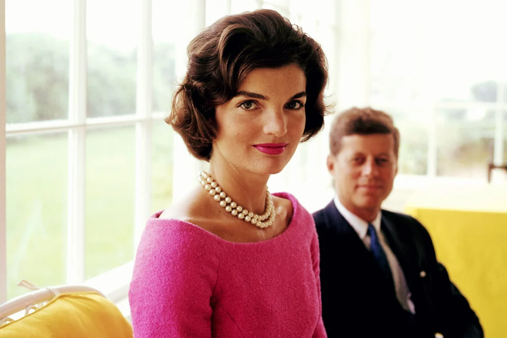 Το αγαπημένο πιάτο της Jackie Kennedy στον Λευκό Οίκο γίνεται ξανά viral – Είναι πεντανόστιμο και θέλει μόνο 4 υλικά