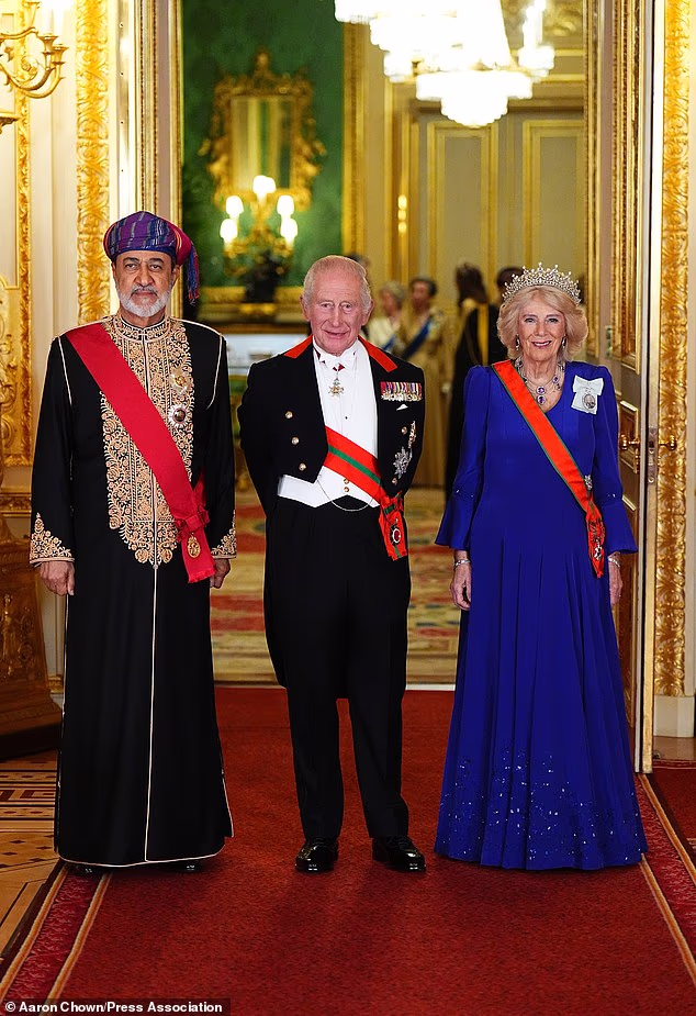 Βασιλιάς Charles, Βασίλισσα Camilla, Σουλτάνος Ομάν