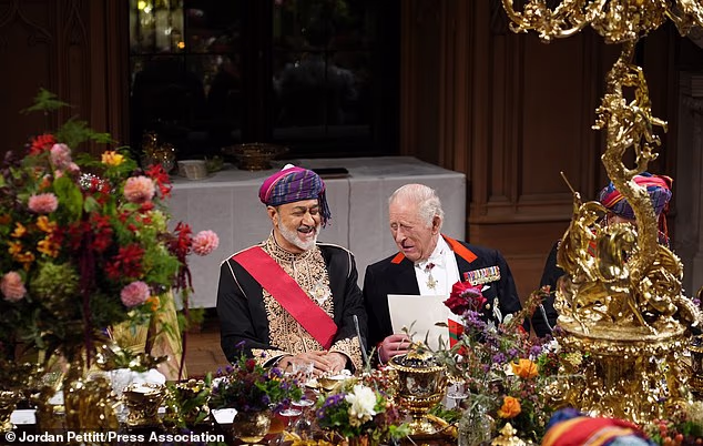 Βασιλιάς Charles, Σουλτάνος του Ομάν